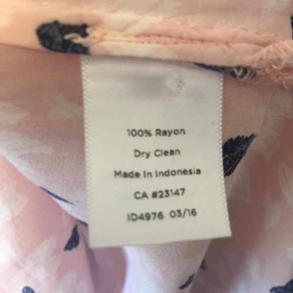 TALBOTS Soft Flowy Lightweight Hearts Button Up - Picture 8 of 8